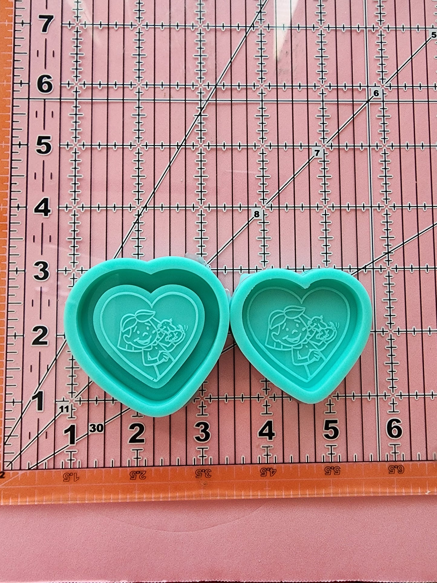 Heart Grippy Silicone Mold 2"